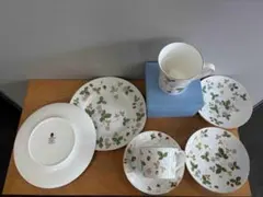 未使用品】ウェッジウッド ワイルドストロベリーカジュアル 食器セット