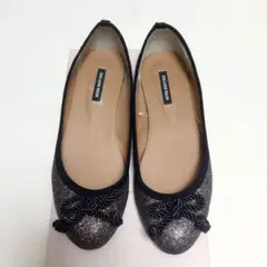 美品★Natural Beauty Basic★バレエシューズのサムネイル