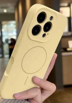 iPhone17 Pro MAX用 MagSafe対応 シリコンケース イエロー