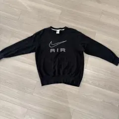 Nike トレーナー