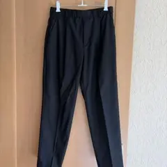 UNIQLO テーパードパンツ ブラック M