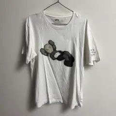 UNIQLO UT KAWS TOKYO FIRST Tシャツ