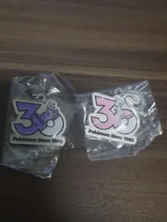 ポケモン 30周年 メタルチャーム ミュウツー ミュウ