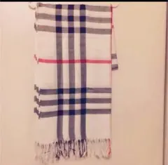 新品未使用　シルク　カシミア　　チェック柄　ベージュ　バーバリー　柄