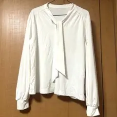GU ボウタイ ブラウス ホワイト 長袖　XXLサイズ