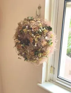 スモークツリーと小花のドライフラワーリース
