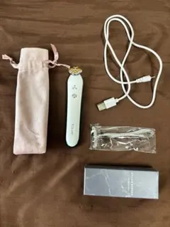 【美品】Kiboer RF美顔器 本体 フェイスローラーおまけ付き