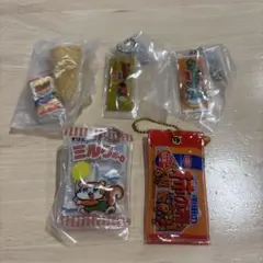 ガチャガチャ　お菓子系