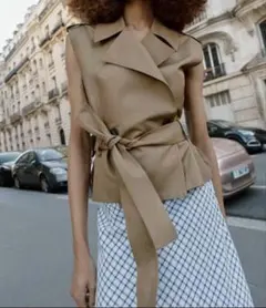 ZARA ベルト付きダブルブレストベスト カーキ