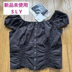 【新品】 SLY フロントボタンギャザータイトップスのサムネイル