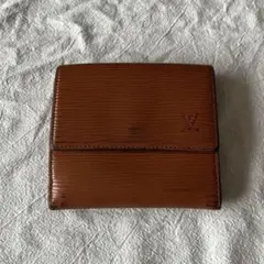 Louis Vuitton エピレザー 三つ折り財布 ブラウン