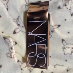 NARS ショッパー ギフトバッグのサムネイル