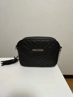 ブラック キルティング ショルダーバッグ