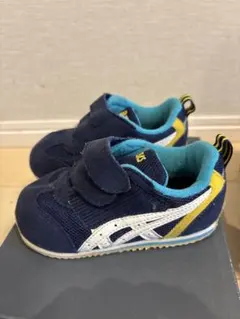 Item thumbnail for item f67d97de-dc64-4689-afce-b2e5af58e7b9