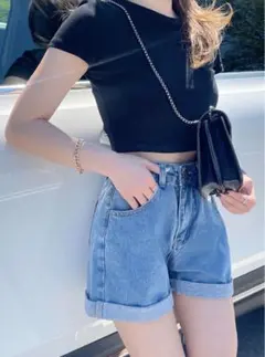 【タグ付き】ロールアップヘムハイウエストデニムショートパンツ　L