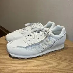New Balance ホワイト スニーカー