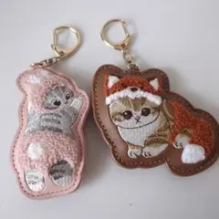 モフサンド　刺繍　ボア　キーホルダーのサムネイル