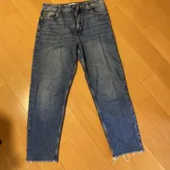 ZARA デニムパンツ カットオフ