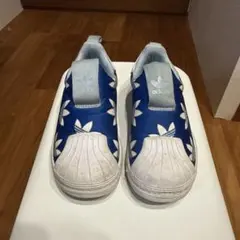 adidas 青い花柄 スリッポンシューズ　　18センチ