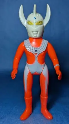 N*6様 【当時物】ウルトラマンレオ ソフビ 約17cm 昭和レトロ ポピー N*6様 【当時物】ウルトラマンレオ ソフビ 約17cm 昭和レトロ ポピー