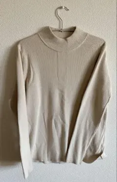 グローバルワーク　メルティハイネックリブニット　Mサイズ