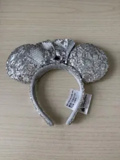 ディズニーカチューシャ　スパンコールシルバー