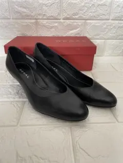 REGAL ブラック レザー ヒールのサムネイル