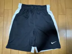 Nike バスケットボールパンツ 黒/白 ジュニア向け