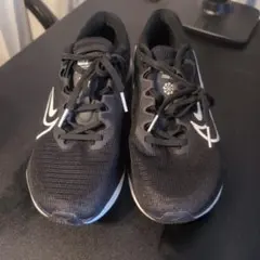 NIKE ナイキ　ランニングシューズ　ズームフライ5　ウイメンズ　24.5cm
