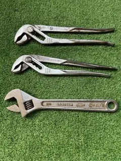 Item thumbnail for item 2c3035e0-2056-413a-9b6c-64b3ce31e70e