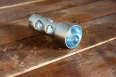 ハーレー 1-3/4 インナー サイレンサー 4インチ バッフル 消音 マフラーのサムネイル