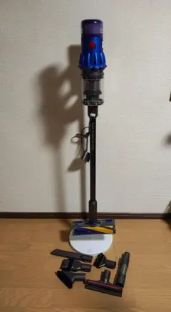 動作品】Dyson V12 SV30Detect Slim コードレス掃除機 - メルカリ