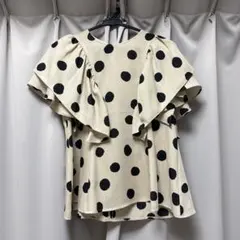 Liesse 水玉模様フリル袖ブラウスのサムネイル