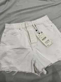 ZARA 新品 ホワイトショートパンツ