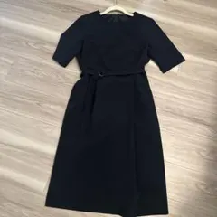 美品！ネイビー 半袖 ワンピース ベルト付きのサムネイル