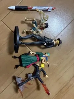 ワンピース フィギュアセット ルフィ ゾロ サンジ ナミ　まとめ売り