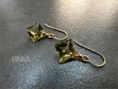 ✴︎14kgf✴︎ オリーブクォーツ プリンセスカット ピアスorイヤリング