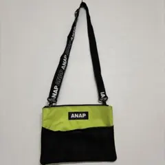 ANAP ショルダーバックのサムネイル