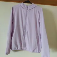 ユニクロ　エアリズム　UVカット　パーカー　140