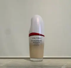 【美品】資生堂 スキングロウ ファンデーション 160 リバイタルエッセンス