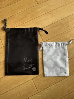 MARY QUANT フラワーポーチ ブラック 巾着袋