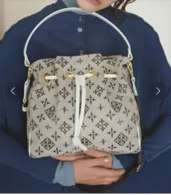 新品✨ラシット　russet　クリスマス限定　巾着風　2Wayショルダーバッグ