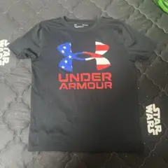 UNDER ARMOUR アメリカ国旗 Tシャツ　サイズYLG