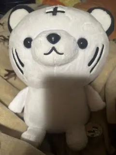 ホワイトクマのぬいぐるみ