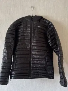 patagonia ダウンセータージャケット ブラック