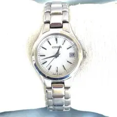 希少美品❣CITIZEN H050電波ソーラー　チタン　白文字盤　デート　稼働