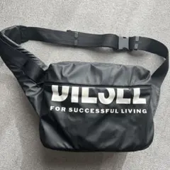 ［美品］DIESEL ブラックショルダー／ 　　　　 　　　　ボディバッグ
