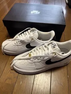 NIKEエアフォース 1 '07 LV8 40周年 ホワイト/ブラック