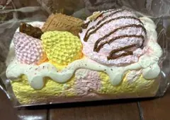 五条熊　ストロベリー チョコレート アイスクリーム ケーキ　スクイーズ