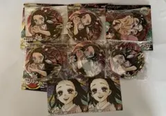 鬼滅の刃　コレクション缶バッジ、ジャンプショップ特典ステッカー　竈門ねずこ